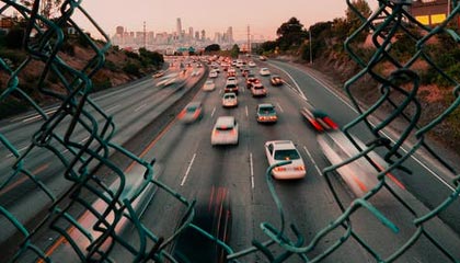 九游电脑版-长春亚泰球队在客场比赛中保持冷静，取得胜利，长春亚泰 球员