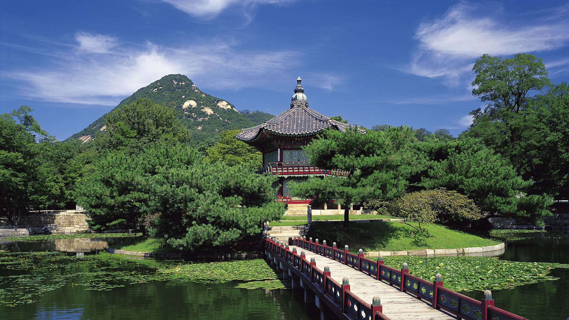 西甲赛后专家总结,比赛中攻防转换、控球变化的深层分析,足球攻防转换原则